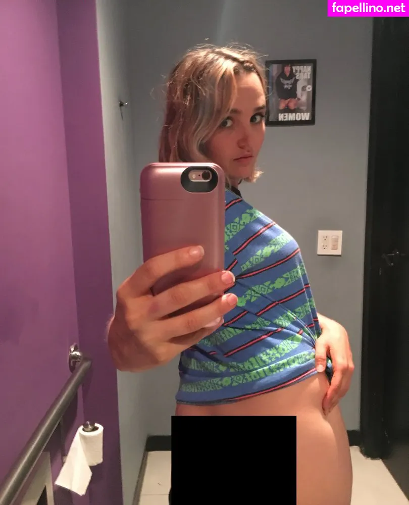 Chloe Fineman, chloeiscrazy Nude Leaked OnlyFans Photo #Qxbdyn4sMP