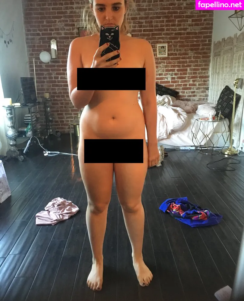 Chloe Fineman, chloeiscrazy Nude Leaked OnlyFans Photo #XKBAt3OrSR