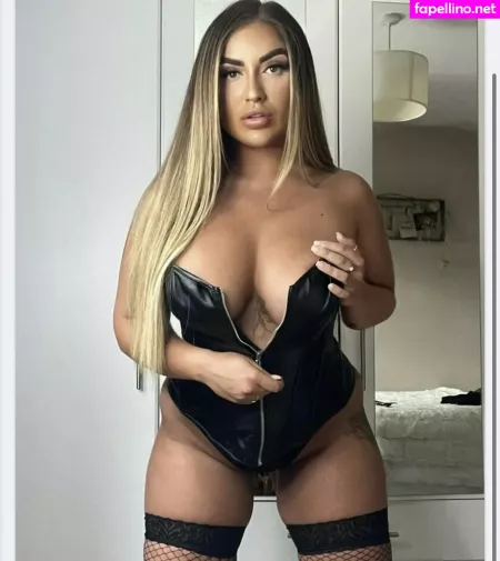 Chloe Fleming OnlyFans Thumbnail #NHmz1GjUaN