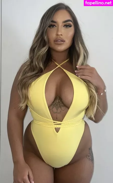 Chloe Fleming OnlyFans Thumbnail #TrHigj7yjR
