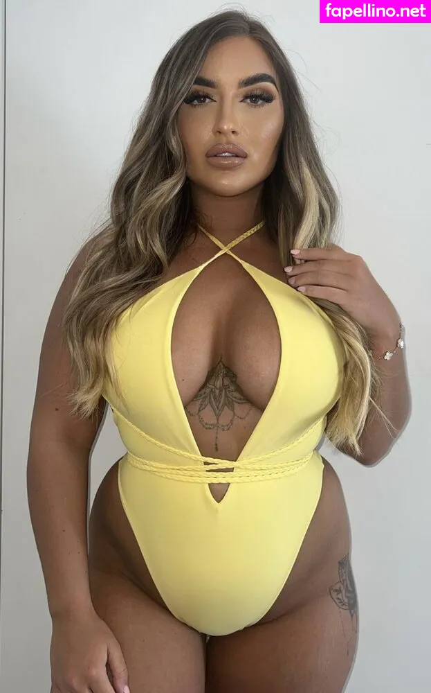 Cloxo, chloe.fleming Nude Leaked OnlyFans Photo #TrHigj7yjR