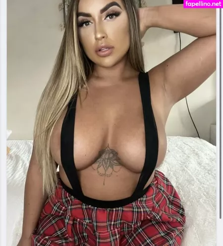 Chloe Fleming OnlyFans Thumbnail #hZn7DIDXzK