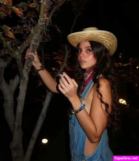 Chloe Forero OnlyFans Thumbnail #zb4C3pEqWR