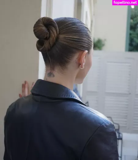 Chloe Grace Moretz OnlyFans Thumbnail #7UREDjRFq7