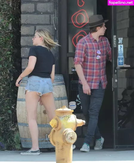 Chloe Grace Moretz OnlyFans Thumbnail #O0iXBCKrd2