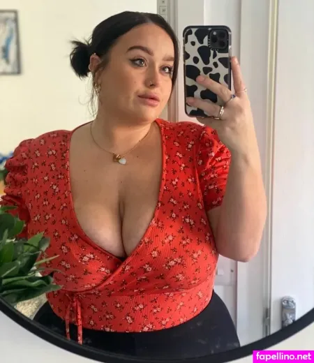 Chloe Hatton OnlyFans Thumbnail #zIWlB8KUw1