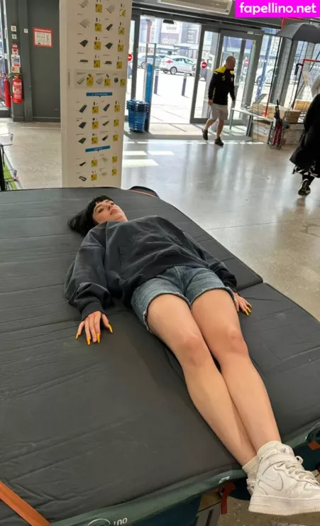 Chloe Hodgson Chloehodgson OnlyFans Thumbnail #K31M07CIND