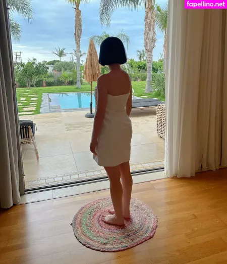 Chloe Hodgson Chloehodgson OnlyFans Thumbnail #UXiAu8pwgh