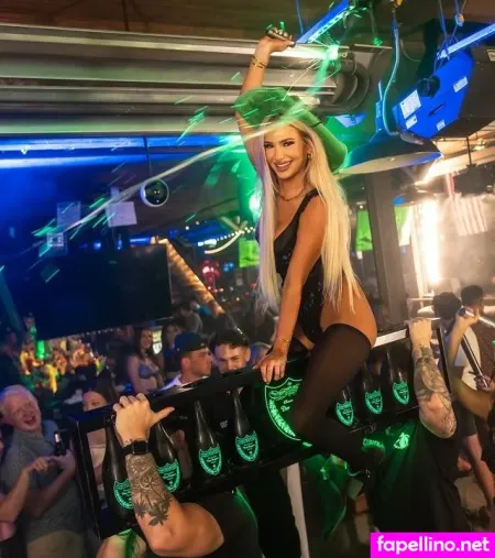 Chloe Holm OnlyFans Thumbnail #sYH70u18JR