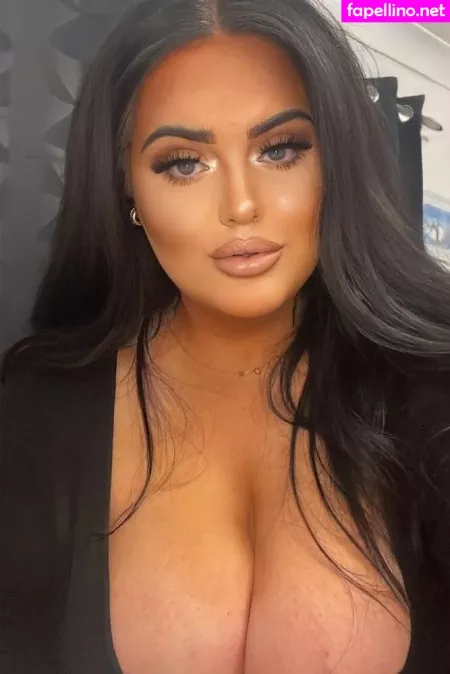 Chloe Jade OnlyFans Thumbnail #6ADCOL5hxU