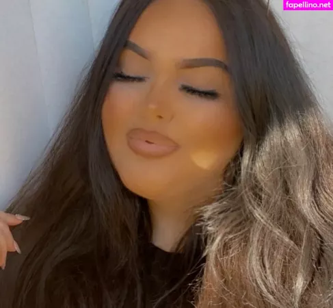 Chloe Jade OnlyFans Thumbnail #8xziHUTAzN
