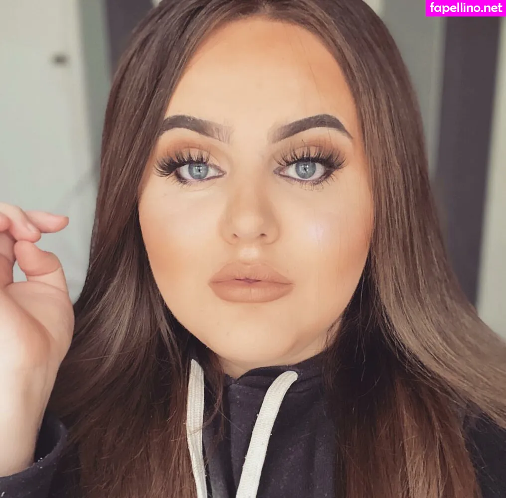 Chloe Pauley, brunettebaddiie, chloejadetravels Nude Leaked OnlyFans Photo #9PrK4luHTL