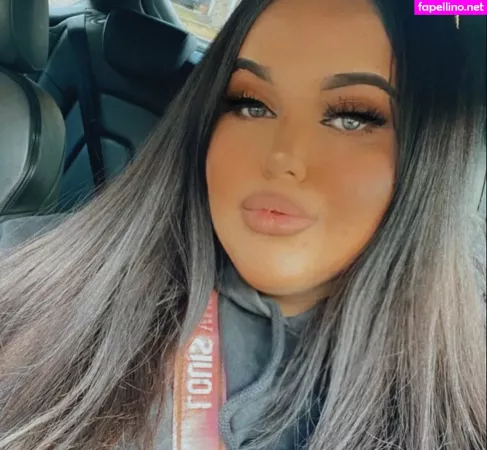 Chloe Jade OnlyFans Thumbnail #H0wyBT6t3q