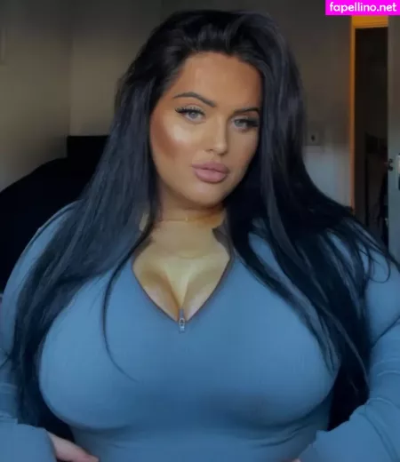 Chloe Jade OnlyFans Thumbnail #hGCdqXslDr