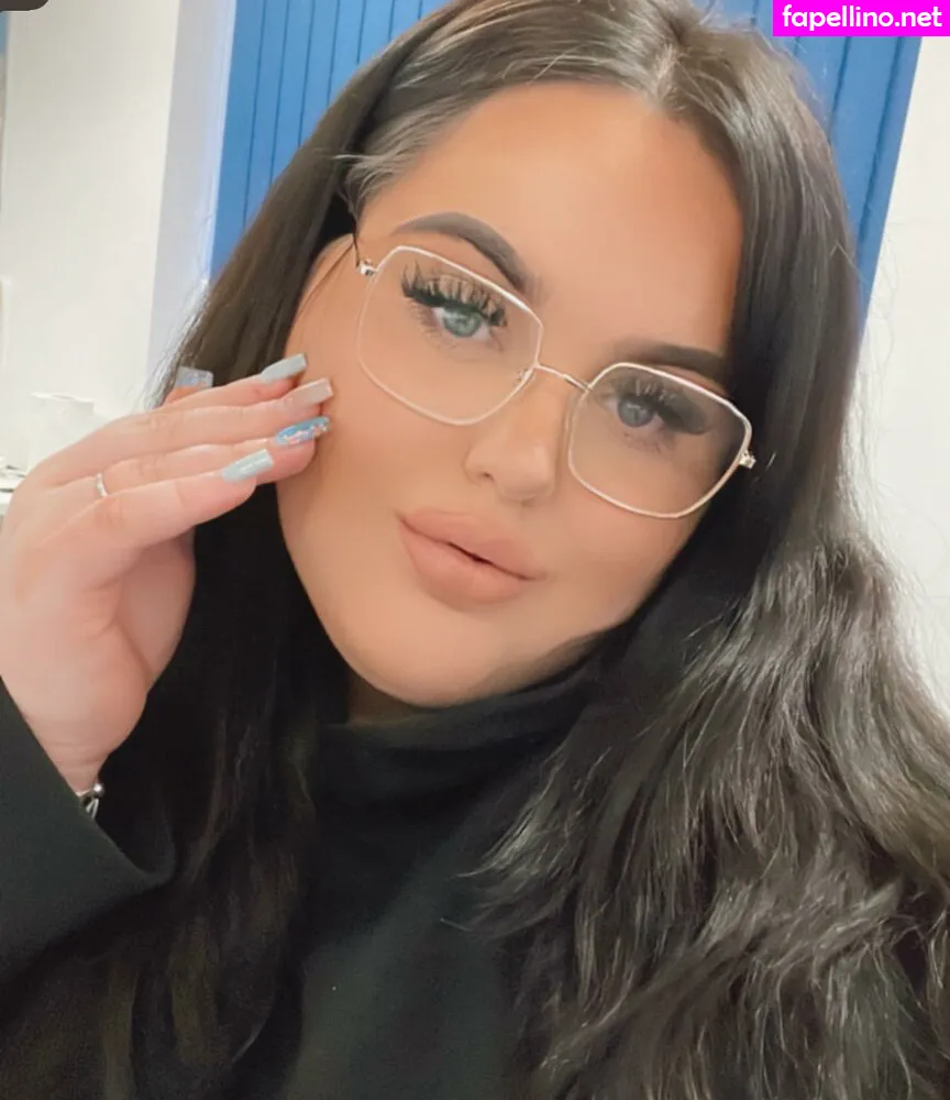 Chloe Pauley, brunettebaddiie, chloejadetravels Nude Leaked OnlyFans Photo #xsVGdWCJiI