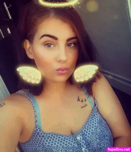 Chloe Joanne Carter OnlyFans Thumbnail #bXmEF6Uvzq