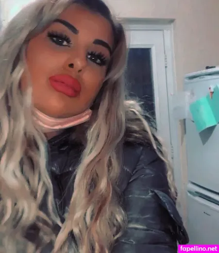 Chloe Joanne Carter OnlyFans Thumbnail #ctHWVVJV4f