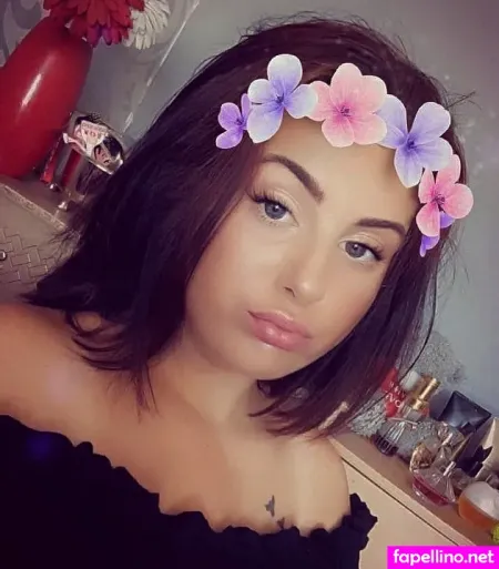 Chloe Joanne Carter OnlyFans Thumbnail #yGXegNdH5C