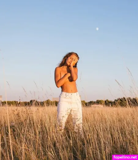 Chloe Kian OnlyFans Thumbnail #pEFQvTINgT