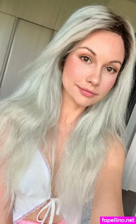 Chloe Kinkyy OnlyFans Thumbnail #yKgySKlh4M