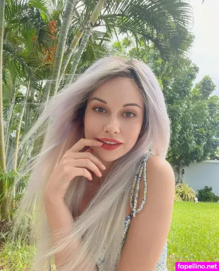 Chloe Kinkyy OnlyFans Thumbnail #znit9aYcZc