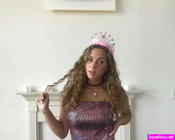 Chloe Lang OnlyFans Thumbnail #4qt6EoSt6j