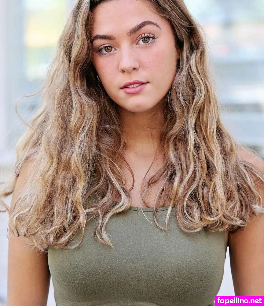 chloe5lang, ilovebeefjerky Nude Leaked OnlyFans Photo #f4V90dXBws