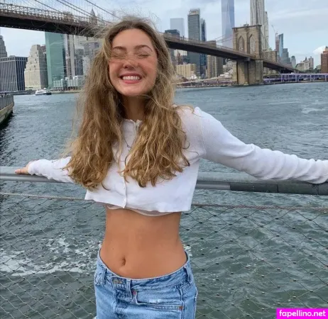 Chloe Lang OnlyFans Thumbnail #mJcV2Hh28Y