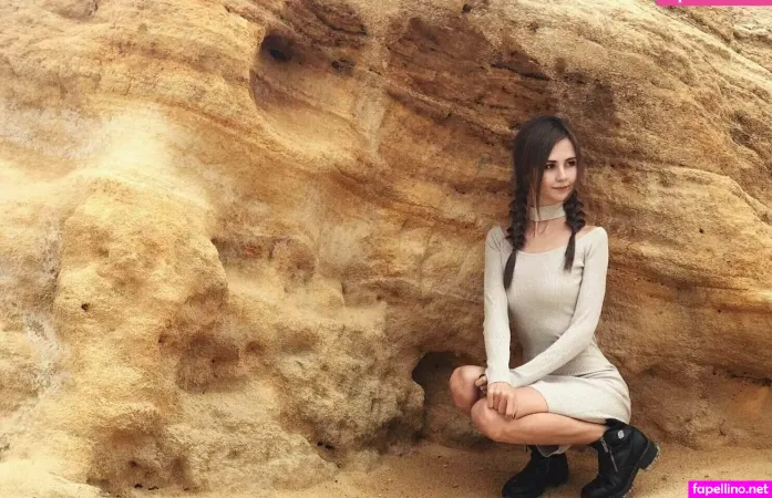 Chloe Leafs Free OnlyFans Thumbnail #CeNwL1ftwf