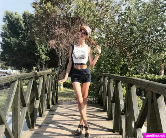 Chloe Leafs Free OnlyFans Thumbnail #TfSZos4OnL