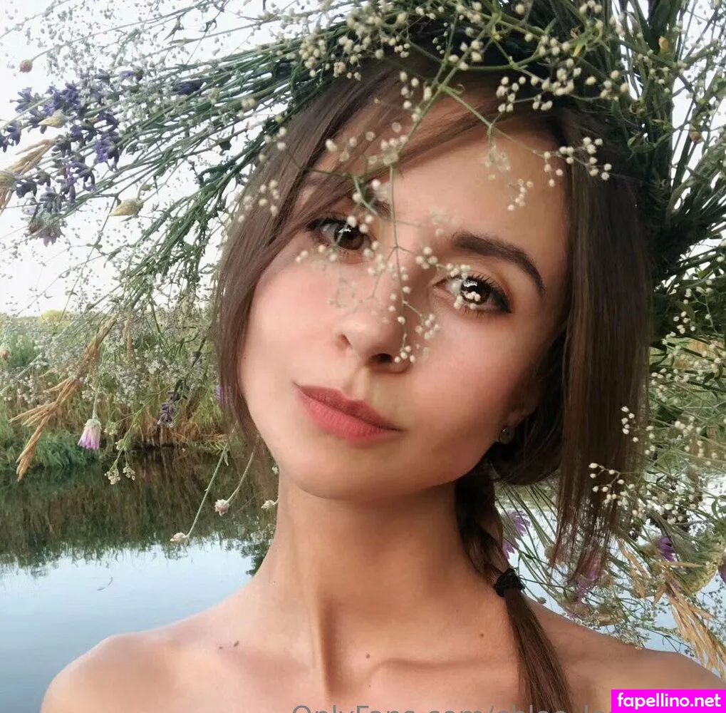 chloe_leafs_free, four_leaf_chloe Nude Leaked OnlyFans Photo #uuWkdzsOVk