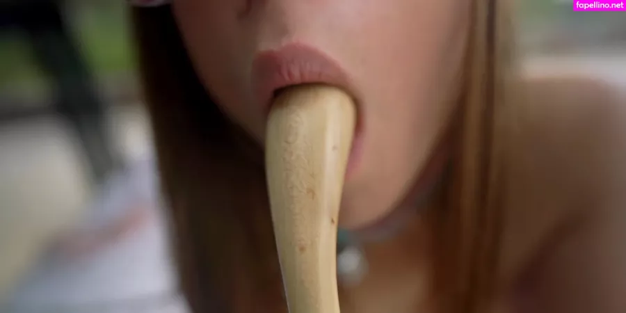 Chloe Lewis OnlyFans Thumbnail #8Qu7IzDmie