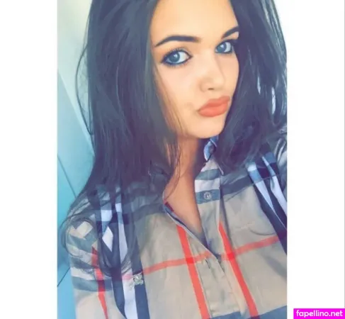 Chloe Lilly White OnlyFans Thumbnail #N7X6oJ8Vdc