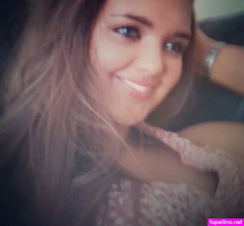 Chloe Lilly White OnlyFans Thumbnail #slH7I0JuS6