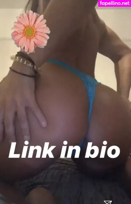 Chloe Lloyd OnlyFans Thumbnail #SJibZCPQph