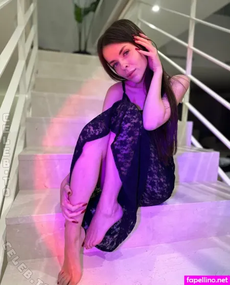 Chloe Loe OnlyFans Thumbnail #qFcWm0aY7Y