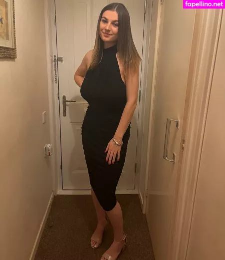 Chloe Louise Thomas OnlyFans Thumbnail #g82TR3Q0zs