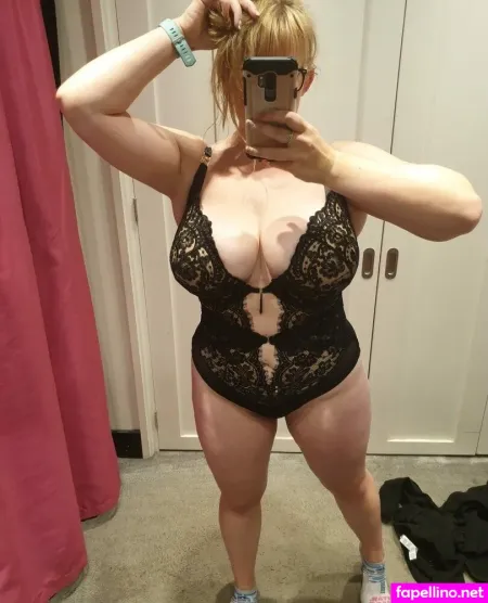 Chloe Louisex 1 OnlyFans Thumbnail #9kedJcBzbn