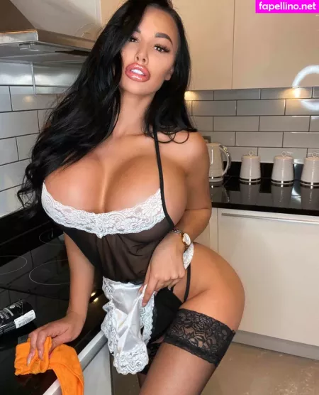 Chloe Love OnlyFans Thumbnail #YuT5Fq0sV2