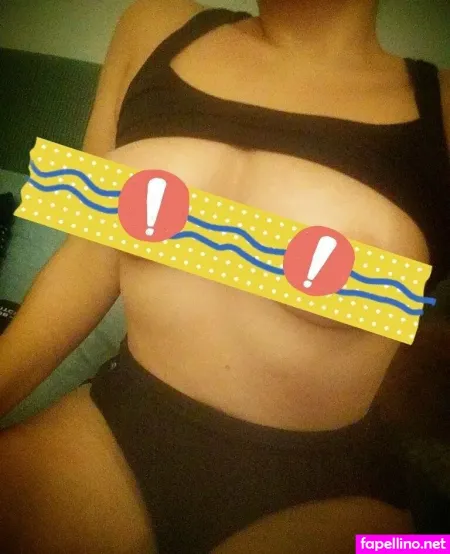 Chloe Loves Attention OnlyFans Thumbnail #JTNQWhV01a