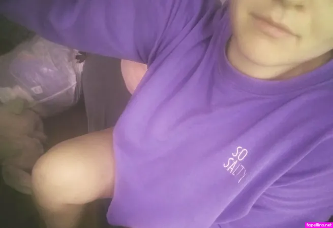 Chloe Loves Attention OnlyFans Thumbnail #QQQXbZao0X