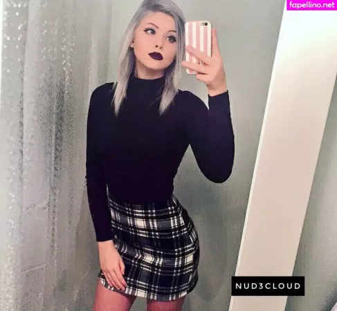 Chloe Mettenbrink OnlyFans Thumbnail #baNYiPKDWP