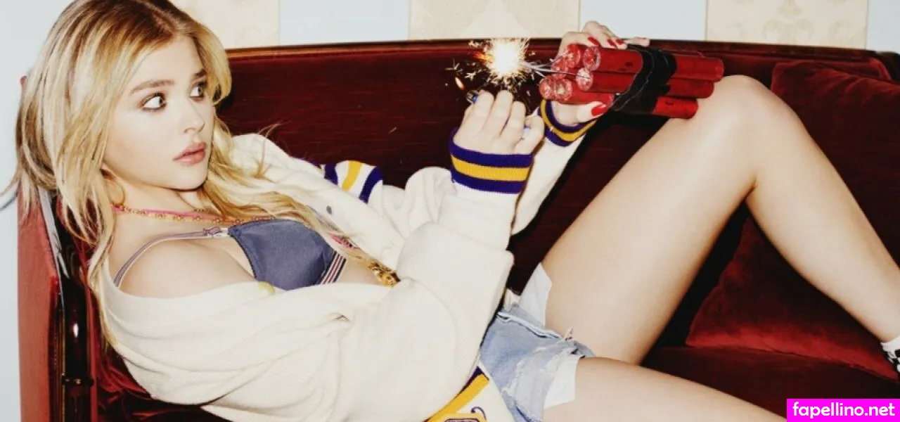 Chloe Moretz Nude Leaked OnlyFans Photo #mhQtBiX86G