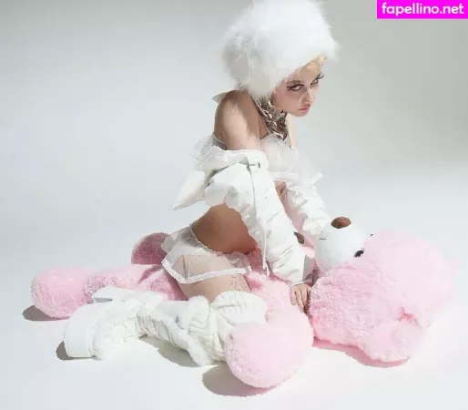 Chloe Moriondo OnlyFans Thumbnail #3pVL6qIDQZ