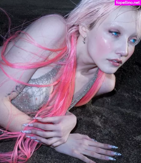 Chloe Moriondo OnlyFans Thumbnail #sD9N5isTzz