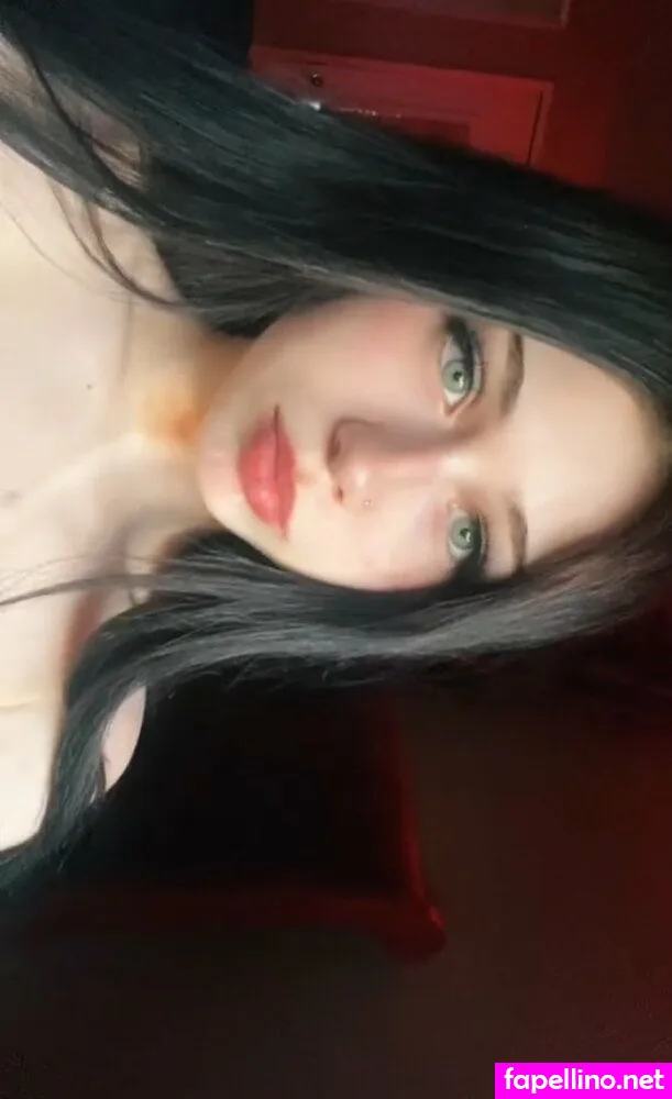 chloecook05, chloeoak1, oaktreehome Nude Leaked OnlyFans Photo #8f7IgaboWv