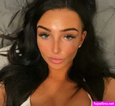 Chloe Panchal OnlyFans Thumbnail #58Oafewcl6