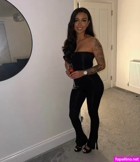Chloe Panchal OnlyFans Thumbnail #m2tfdee4mW