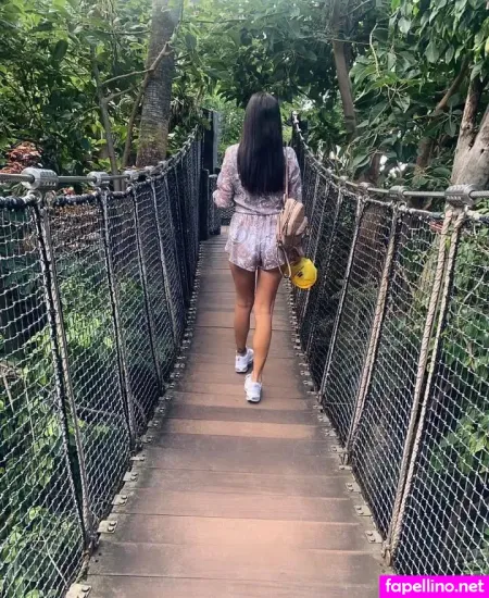 Chloe Reynolds OnlyFans Thumbnail #0jrjUhXah8