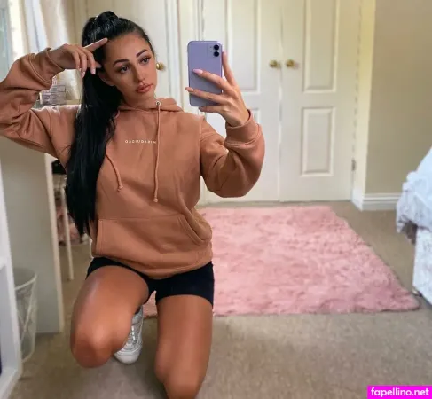 Chloe Reynolds OnlyFans Thumbnail #HpvAc8eLKE